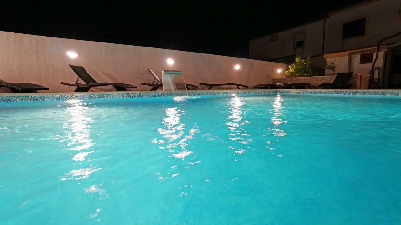 Apartments Roberta Kozino Bagian luar foto