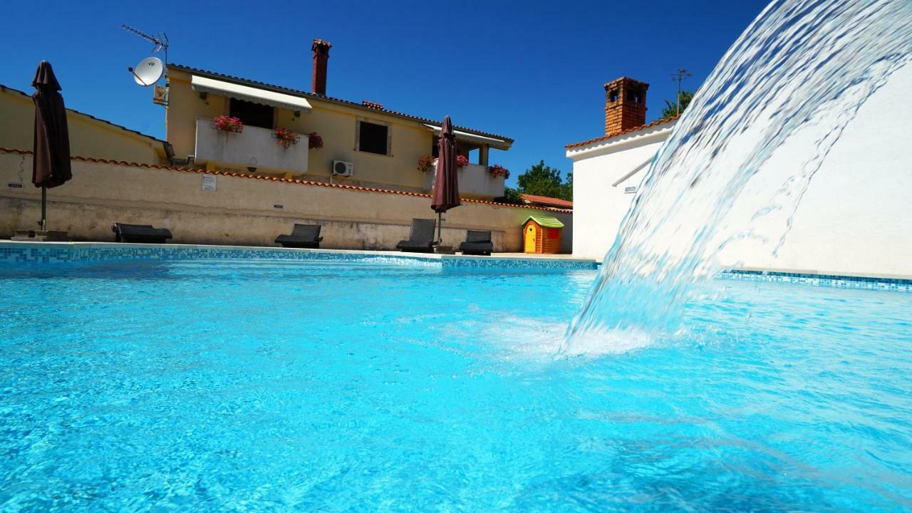 Apartments Roberta Kozino Bagian luar foto